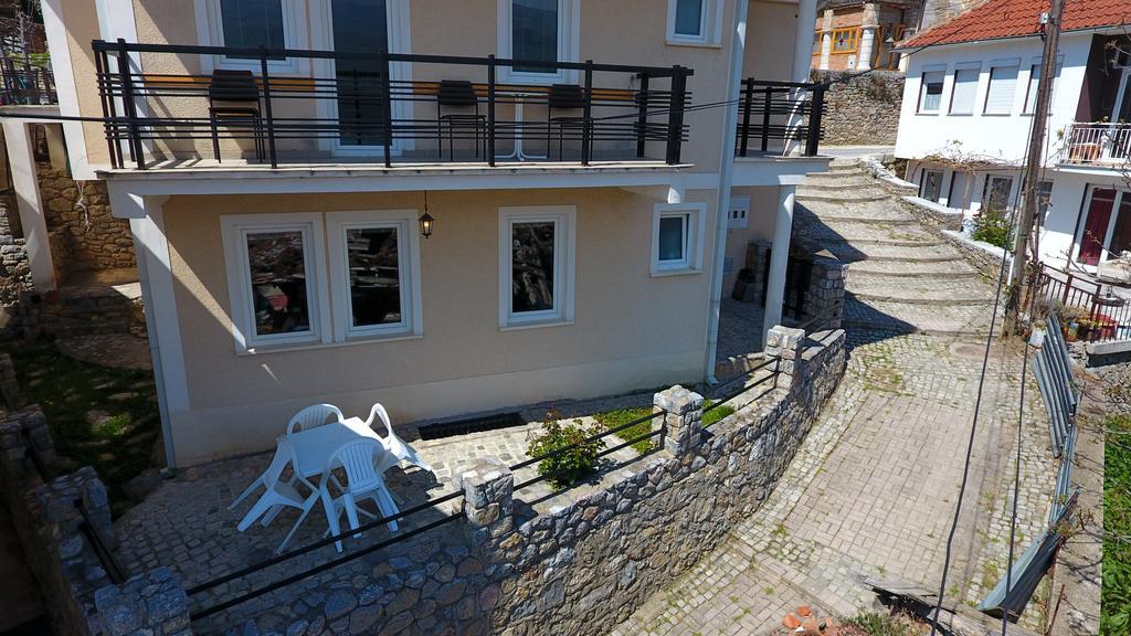 Apartment And Studio Damjan Охрид Экстерьер фото