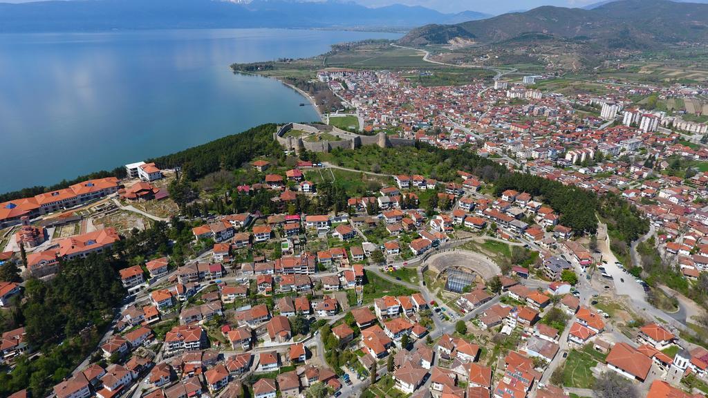 Apartment And Studio Damjan Охрид Экстерьер фото