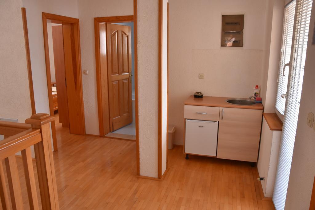 Apartment And Studio Damjan Охрид Экстерьер фото