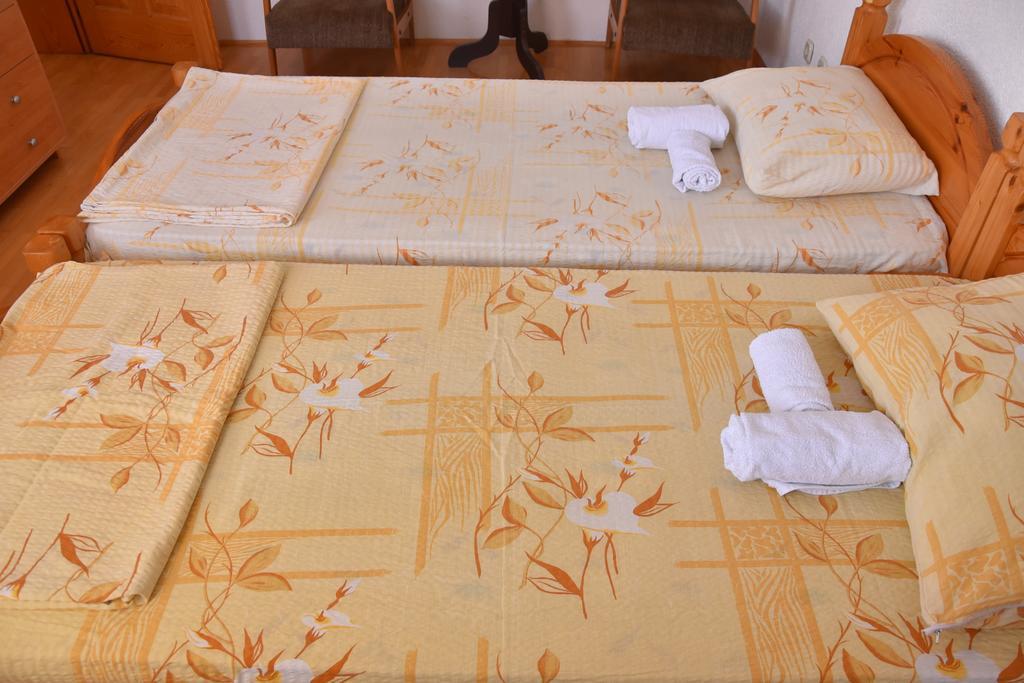 Apartment And Studio Damjan Охрид Экстерьер фото