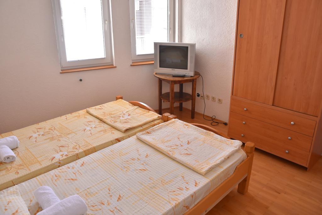 Apartment And Studio Damjan Охрид Экстерьер фото
